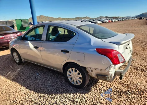 2019 Nissan Versa S z USA, uszkodzony, nr VIN 3N1CN7AP7KL820653